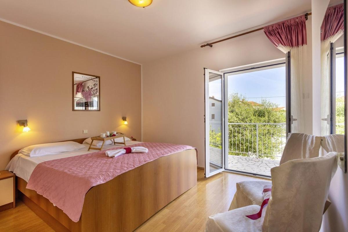 Hotel Milka In Medulin * Istrien Exteriér fotografie